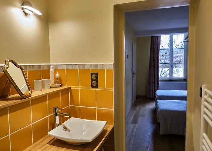 Bed & Breakfast L'hote De La Couronne